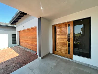 3 Bedroom House For Sale in Ballito - 6SDR.webp