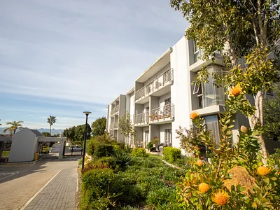 2 Bedroom Apartment For Sale in Bellville - pTsS.webp