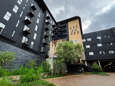 Apartment To Rent in Sandton - img