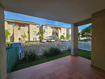 2 Bedroom Apartment To Rent in Ballito - NZ7e.webp