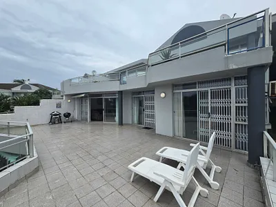 3 Bedroom Apartment For Sale in Ballito - bsFr.webp