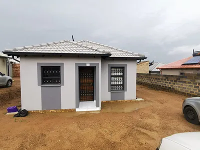 2 Bedroom House For Sale in Midrand - Hh6W.webp
