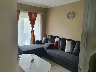 2 Bedroom Apartment For Sale in Kempton Park - BFx7.webp
