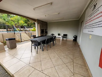 2 Bedroom Townhouse For Sale in Kempton Park - upUY.webp