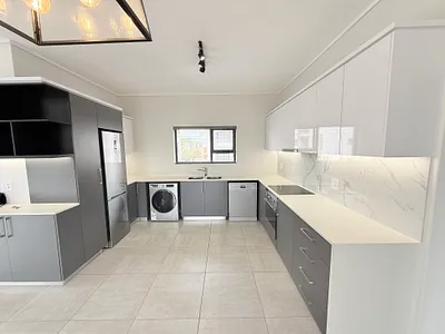 3 Bedroom Apartment To Rent in Umhlanga - vOMV.webp