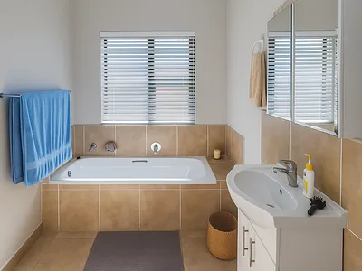 3 Bedroom Apartment For Sale in Ballito - 9ghE.webp