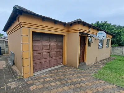 3 Bedroom House For Sale in Richards Bay - hT05.webp