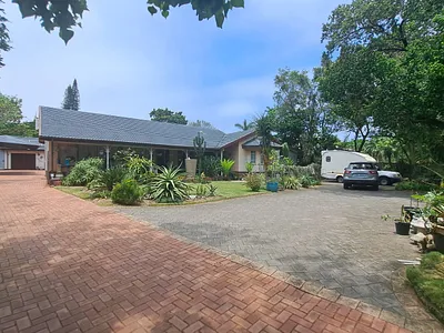 3 Bedroom House For Sale in Richards Bay - m0JM.webp