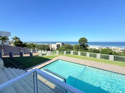 5 Bedroom House For Sale in Umhlanga - n1KZ.webp