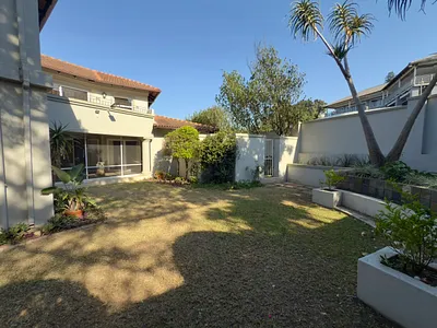 5 Bedroom House For Sale in Umhlanga - qpZx.webp