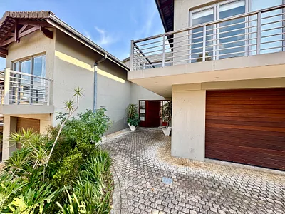 4 Bedroom House To Rent in Ballito - LUfy.webp