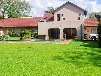 7 Bedroom House For Sale in Kempton Park - dOds.webp