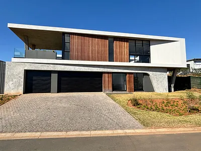 4 Bedroom House For Sale in Ballito - OTd6.webp