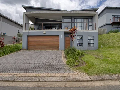 4 Bedroom House For Sale in Ballito - p3XC.webp
