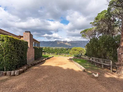 Farm For Sale in Somerset West - bgJ3.webp