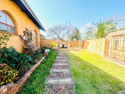 4 Bedroom House For Sale in Alberton - Zt5g.webp