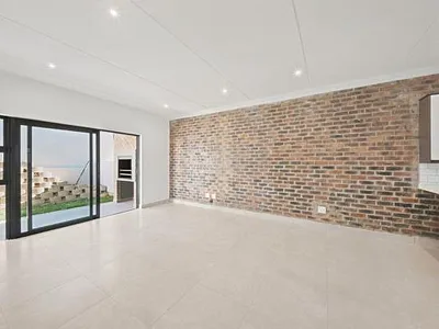 3 Bedroom Apartment For Sale in Sandton - fb7G.webp