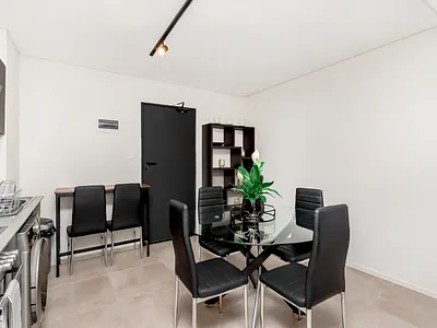 2 Bedroom Apartment For Sale in Sandton - VOBf.webp