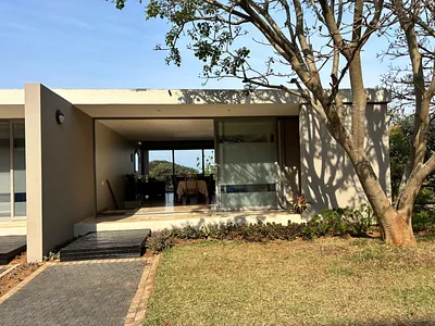 3 Bedroom Townhouse For Sale in Ballito - 2rQq.webp