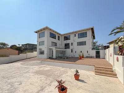 1 Bedroom Apartment To Rent in Ballito - 26WQ.webp
