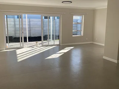 3 Bedroom House To Rent in Blouberg - l1HH.webp