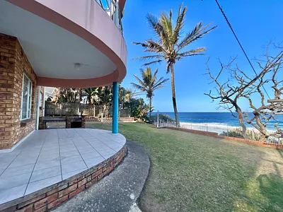 8 Bedroom House For Sale in Ballito - e8BV.webp