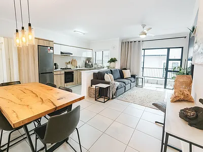 2 Bedroom Apartment For Sale in Ballito - 69OQ.webp