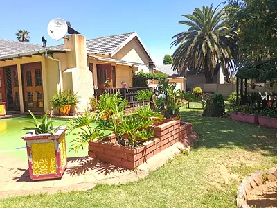 3 Bedroom House For Sale in Kempton Park - 9L9i.webp