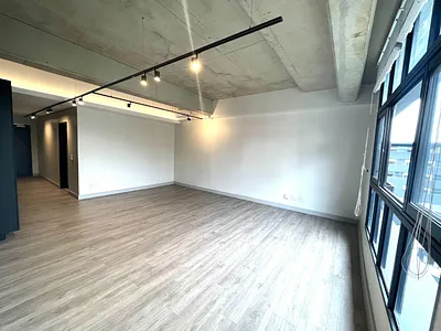 1 Bedroom Apartment For Sale in Sandton - DlI1.webp