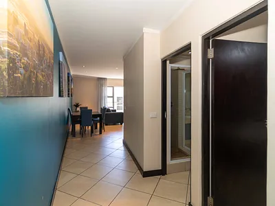 1 Bedroom Apartment For Sale in Cape Town - kzfl.webp