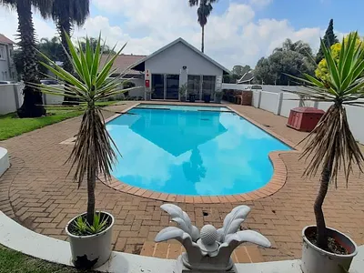2 Bedroom Townhouse To Rent in Kempton Park - Gn23.webp