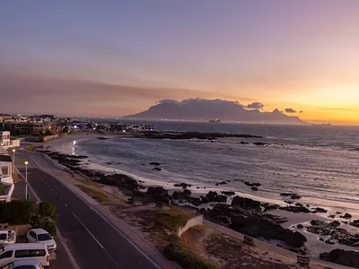 3 Bedroom Apartment For Sale in Blouberg - yndq.webp