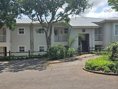 2 Bedroom Apartment For Sale in Ballito - ygUA.webp