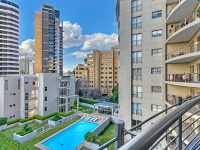 2 Bedroom Apartment For Sale in Sandton - rg8k.webp