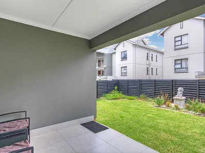 3 Bedroom Apartment For Sale in Sandton - Ev2V.webp