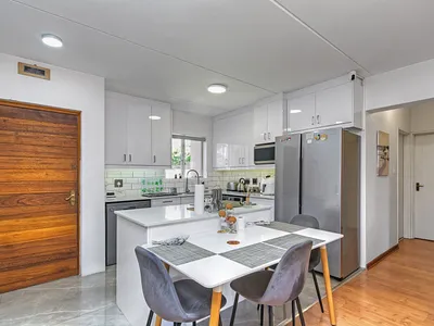 2 Bedroom Apartment To Rent in Sandton - PVja.webp