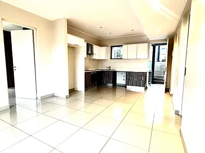 2 Bedroom Apartment To Rent in Sandton - 8aRg.webp
