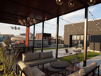 Apartment For Sale in Sandton - tyjE.webp