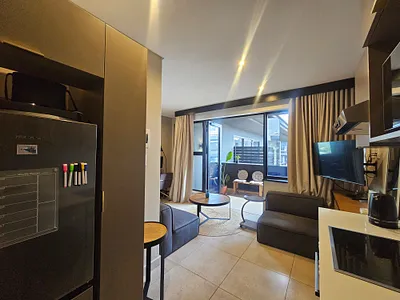 1 Bedroom Apartment To Rent in Sandton - img