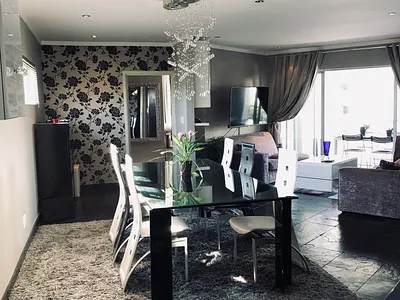 2 Bedroom Apartment For Sale in Sandton - hFVi.webp