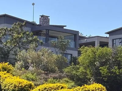 4 Bedroom House For Sale in Ballito - 54oh.webp