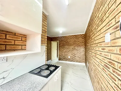 1 Bedroom Apartment To Rent in Tongaat - WjZl.webp