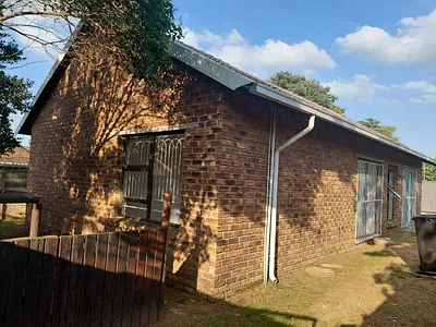 3 Bedroom House To Rent in Kempton Park - AOl8.webp