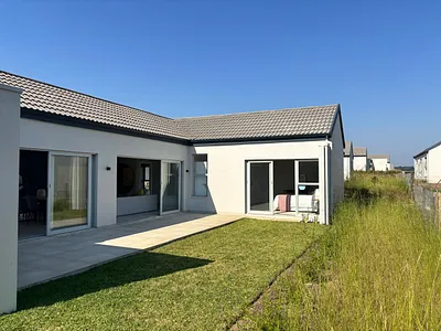 2 Bedroom Townhouse For Sale in Ballito - H9SN.webp