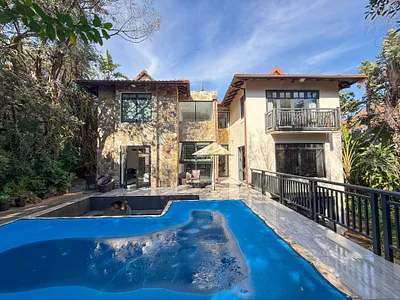 5 Bedroom House For Sale in Ballito - 8XNU.webp