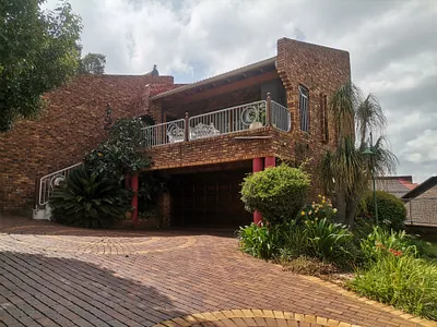 3 Bedroom House For Sale in Johannesburg - wrbJ.webp