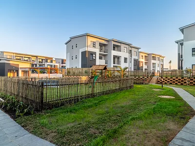 3 Bedroom Apartment For Sale in Ballito - ykoc.webp