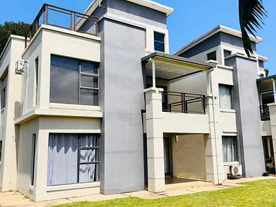 2 Bedroom Apartment For Sale in Ballito - 1k5r.webp