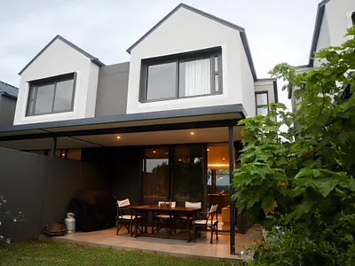 2 Bedroom Apartment For Sale in Ballito - XUZh.webp