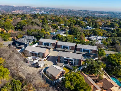 3 Bedroom Apartment For Sale in Sandton - UXXR.webp